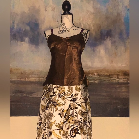 Old Navy Silk Pleated Skirt - Picture 2 of 14